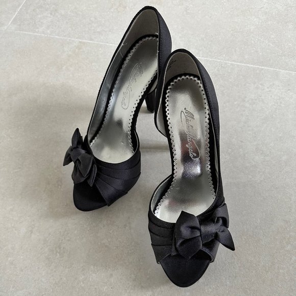 Satin Open-toed Shoes - Picture 1 of 4